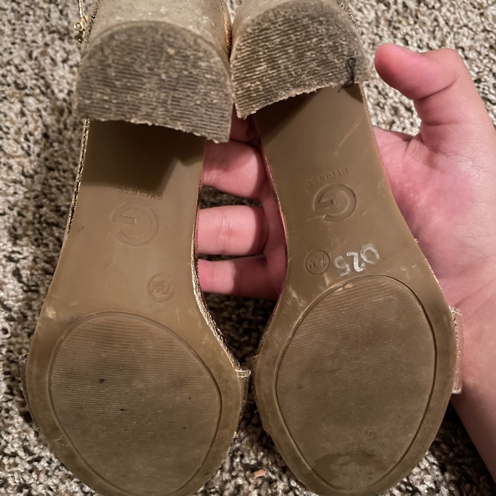 Guess heels